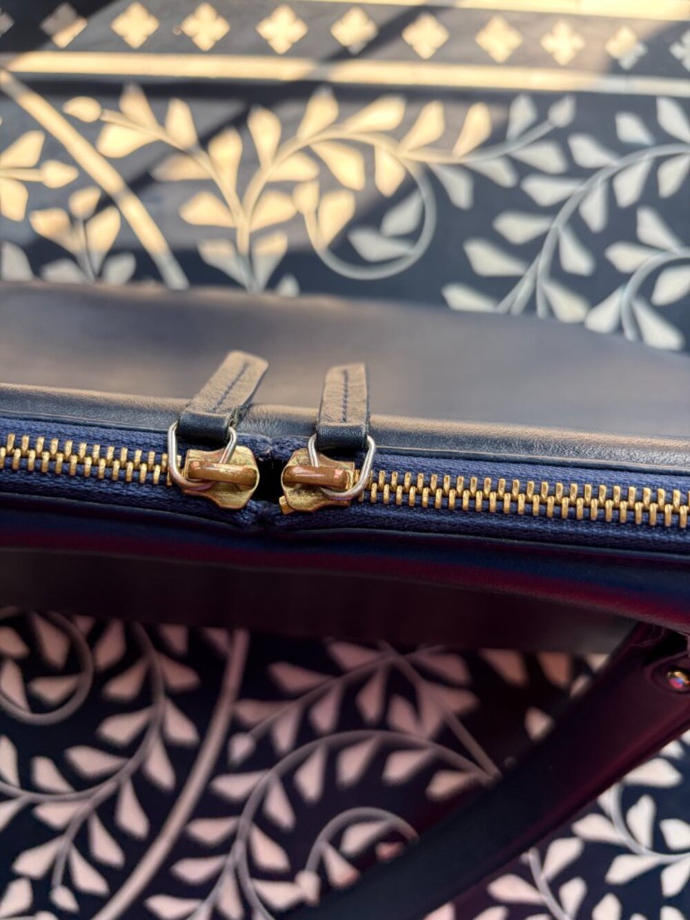 Mansur Gavriel Navy Blue Leather M Frame bag handbag purse EUC ITALY $795 - Picture 5 of 8